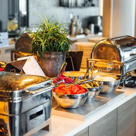 Hotel Comfort Sello 4*