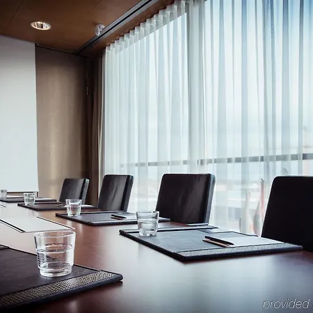 ホテル Comfort Sello エスポー