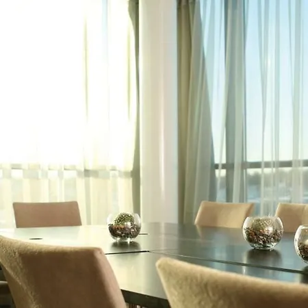 Hotel Comfort Sello 4*